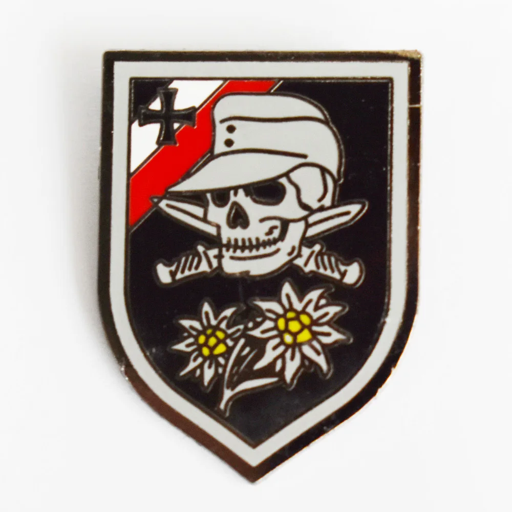 Бейдж с эмблемой времен Второй мировой войны 11 Германия бейдж Череп |