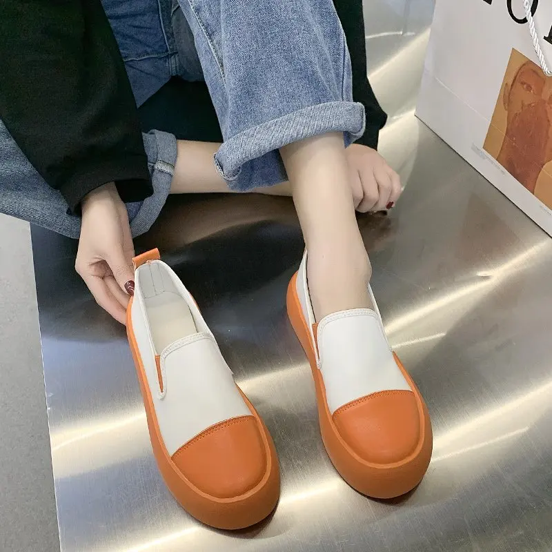 

2021 spring fashion trend ladies round toe flat mid-mouth casual platform shoes 1256
