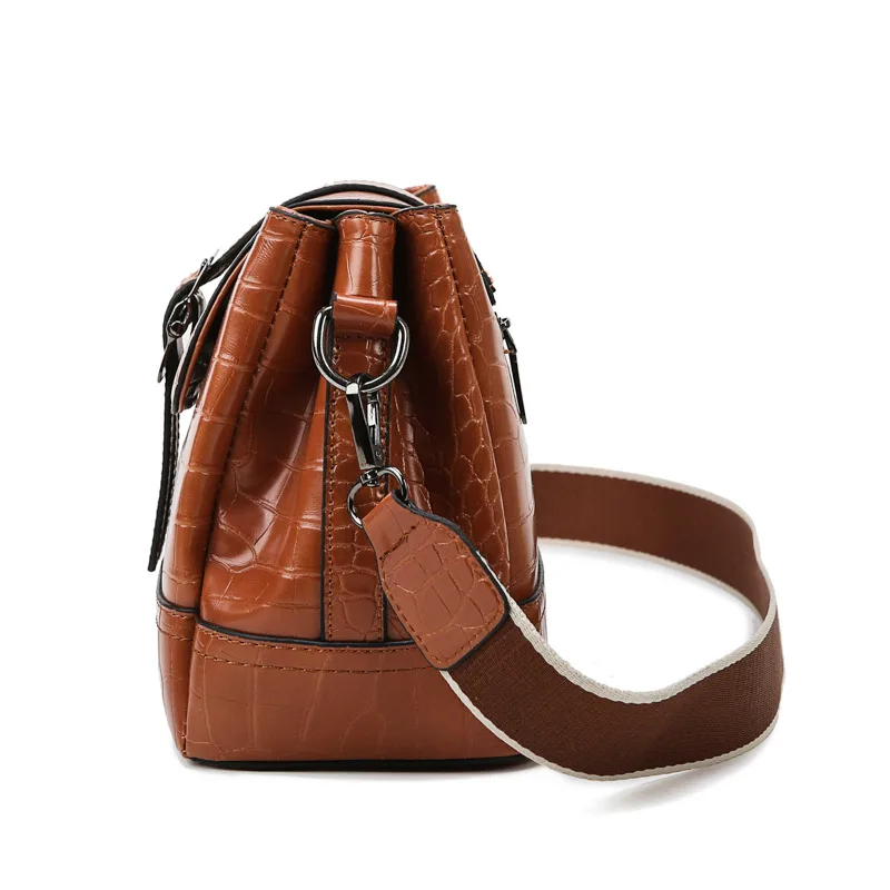 Роскошные сумки с крокодиловым узором для женщин вместительные через плечо из