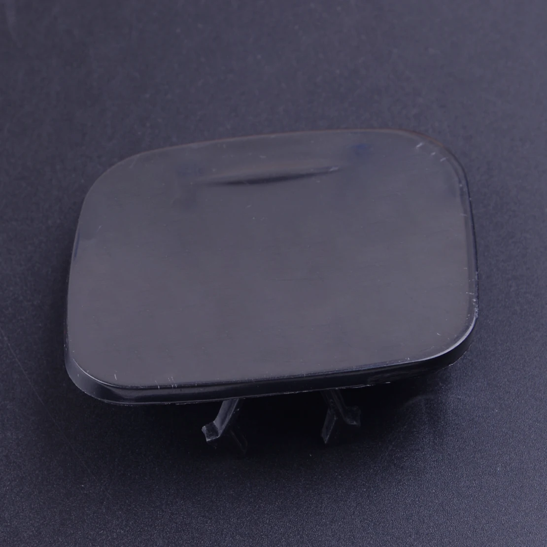 Крышка для Буксировочного Крюка заднего бампера черного цвета подходит Volvo S60 2011