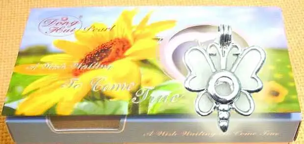 Женское Ожерелье чокер Qingmos в одной коробке с жемчужным кулоном виде бабочки