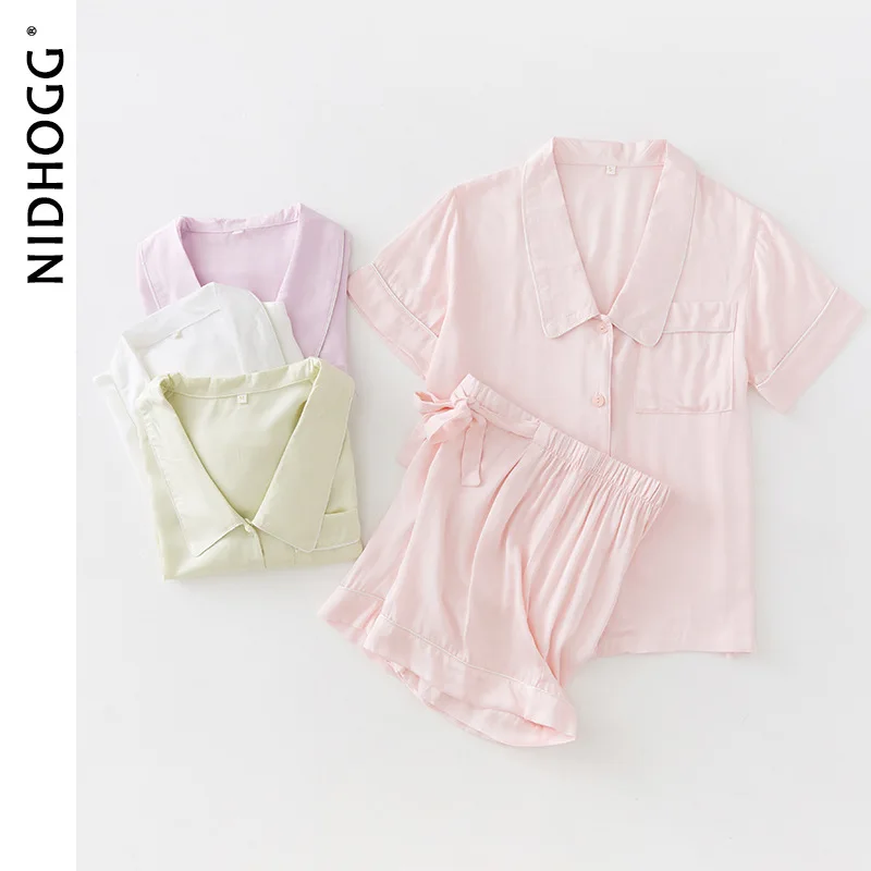 Летняя атласная пижама шорты с коротким рукавом из вискозы однотонная Пижама