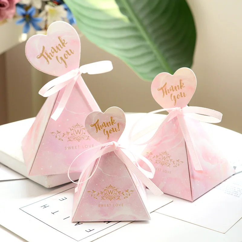 Pink 10 шт. бумажная коробка для конфет в форме единорога, треугольника, пирамиды, свадебные сувениры, вечерние коробки для конфет, свадебные коробки, вечерние украшения - Цвет: Pink