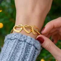 personalized custom engraved heart charm bangle bracelet mothers day jewelry gift for her women mom children girl