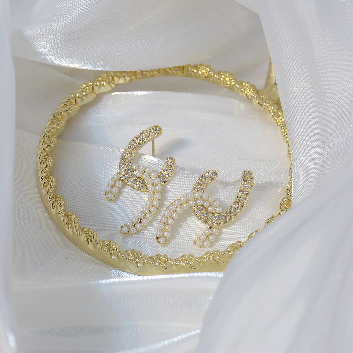 

14k Real Gold Fashion Jewelry Micro-inlaid Zircon Pearl Chain Luxury Earrings for Woman Shine Holiday Party Daily Stud Earring