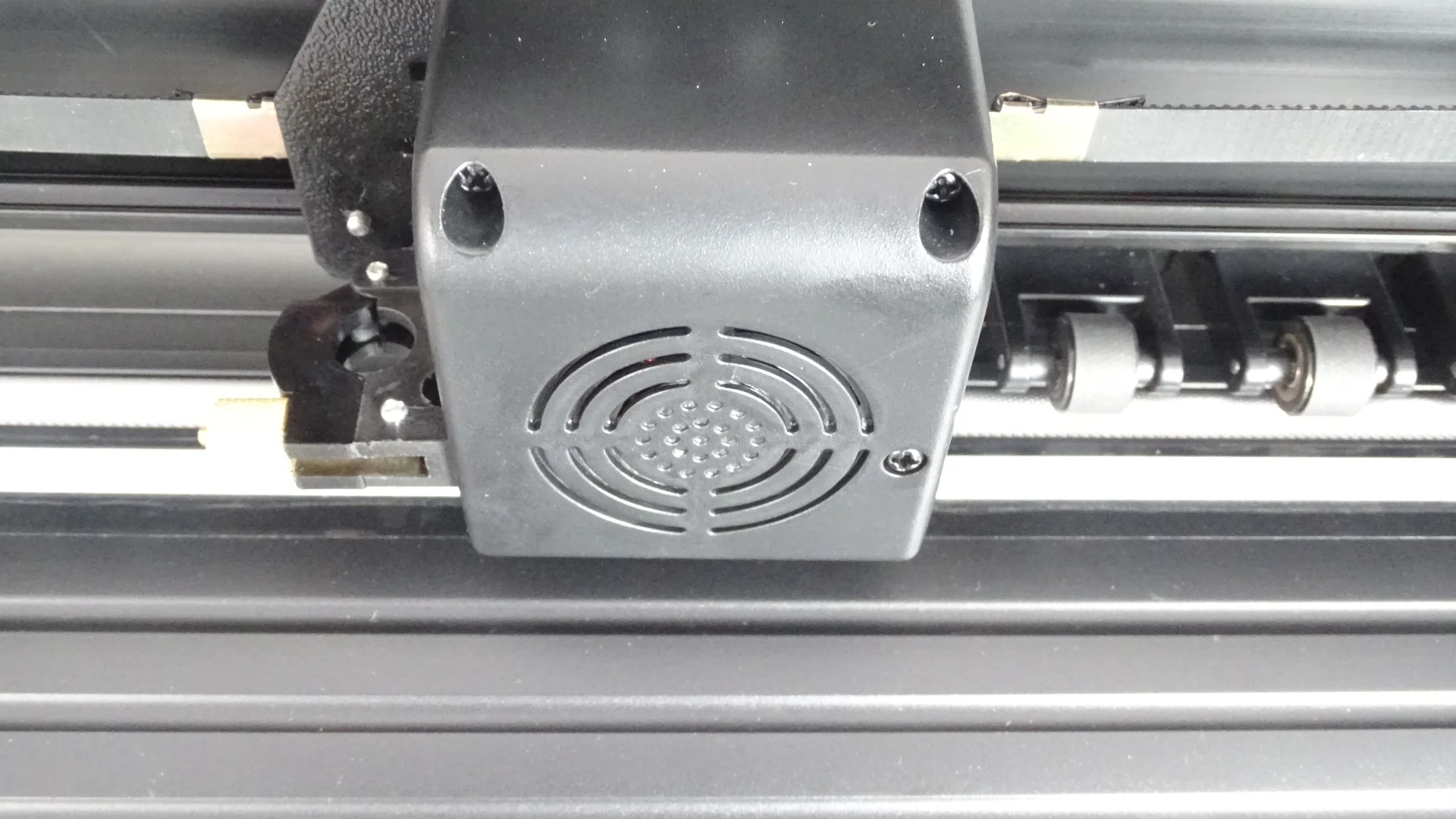 Режущий плоттер новый дизайн 720 мм функция автоматической резки устройство для