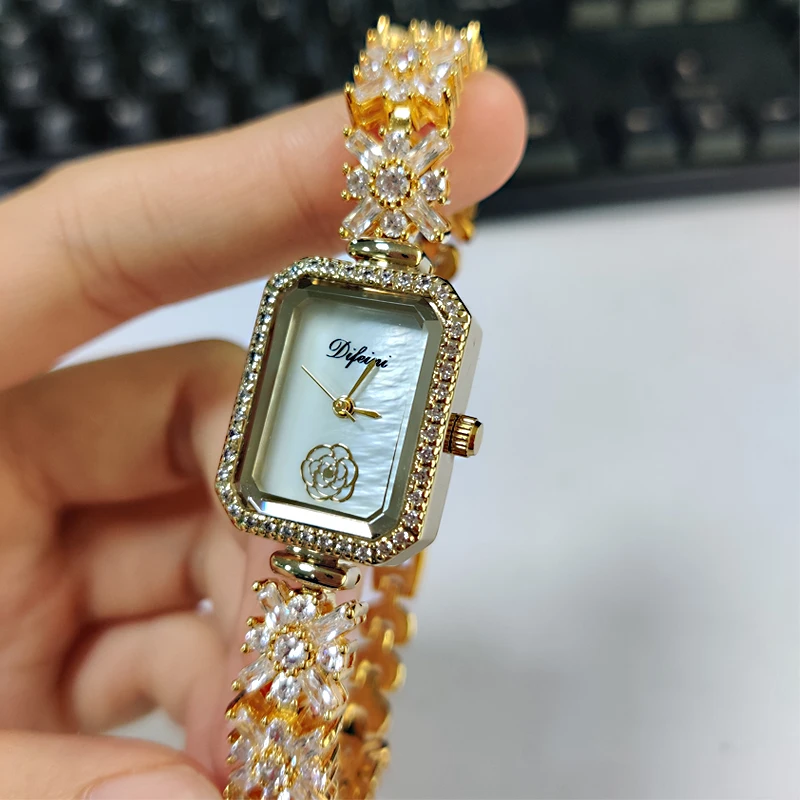 

Iced Out Wrist Watches Ladies Luxury Brand Wrist Full Diamonds Band Women Zircon Watch Style Others Hip Hop Diamond Quartz Watch