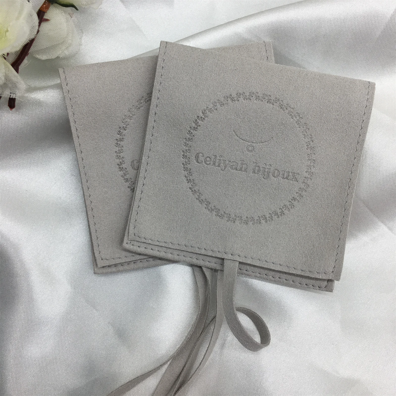 50 custom jewelry packaging pouch custom logo envelope bags with flap microfiber ring pouch embossing logo multicolor