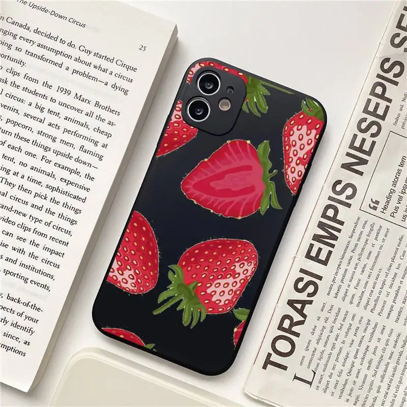 

Strawberry Macron Phone Case for iPhone 11 12 pro XS MAX 8 7 6 6S Plus X 5S SE 2020 XR Soft silicone