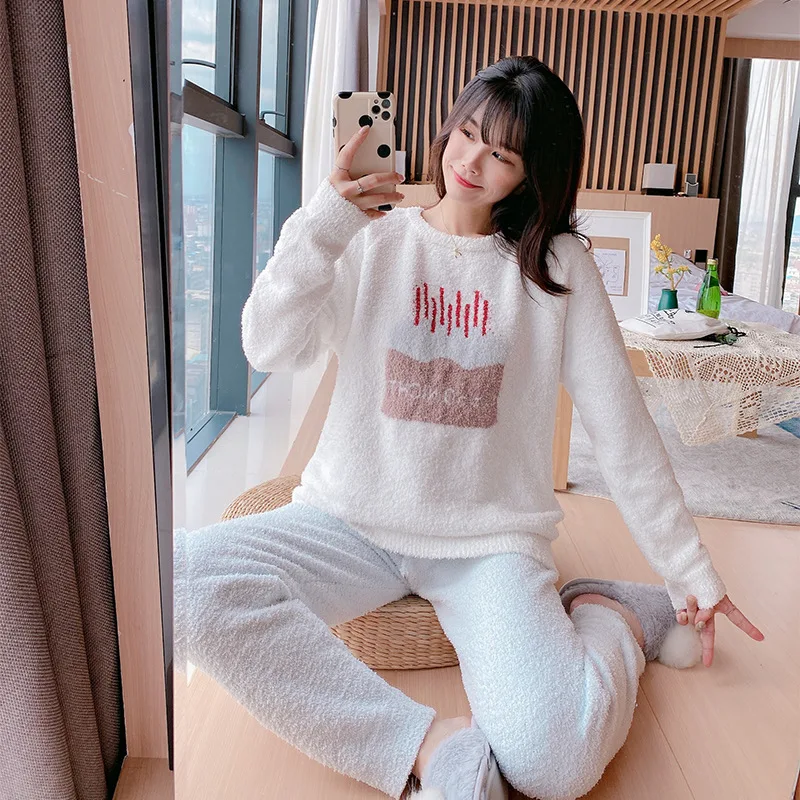 

Upscale Feather Yarn Sleepwear Knitted Warm Pajamas For Women Comfortable Night Wear Pijamas Mujer Lovely Sleep Tops Long Pants