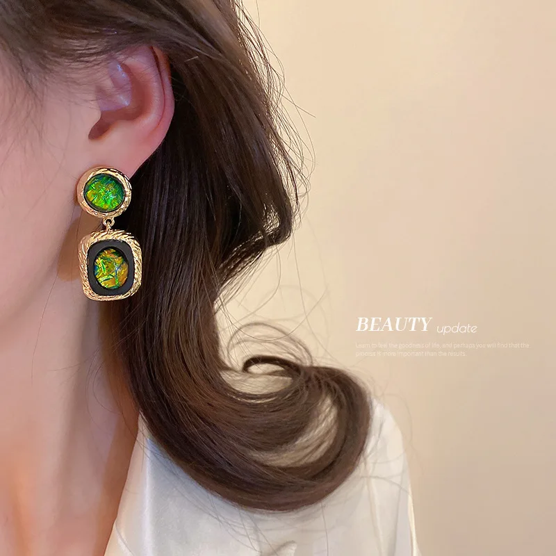 

New color resin pendant earrings exquisite jewelry accessories for women's fashion trend Rhinestone pendant bijoux