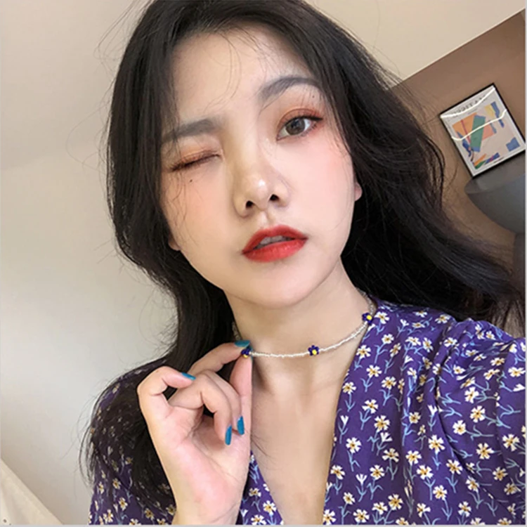 HangZhi 2020 новый тренд ручной бисерный чокер красочные прозрачные маргаритки цветы