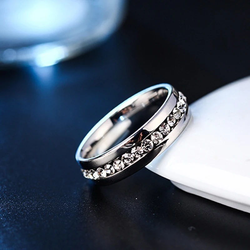 Однорядное кольцо со стразами стандартное из циркония для мужчин и женщин