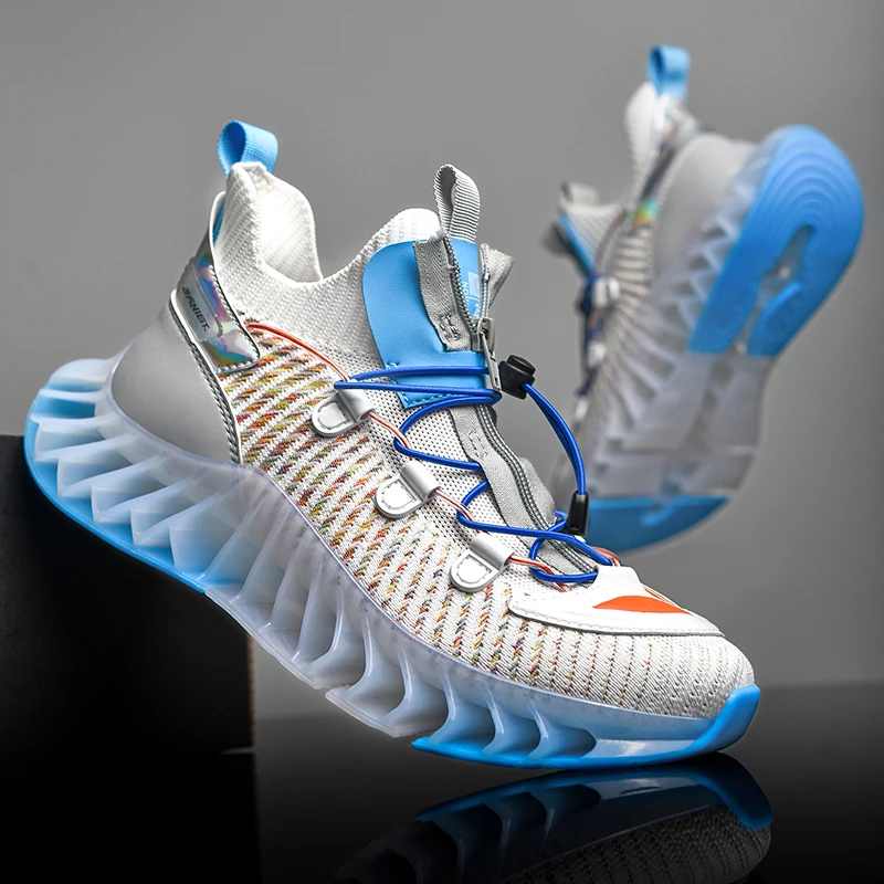 Trendy Blade Running Shoes for Men Antiskid Damping Sport Shoes Training Breathable Mesh Reflective Sneakers Men Zapatillas