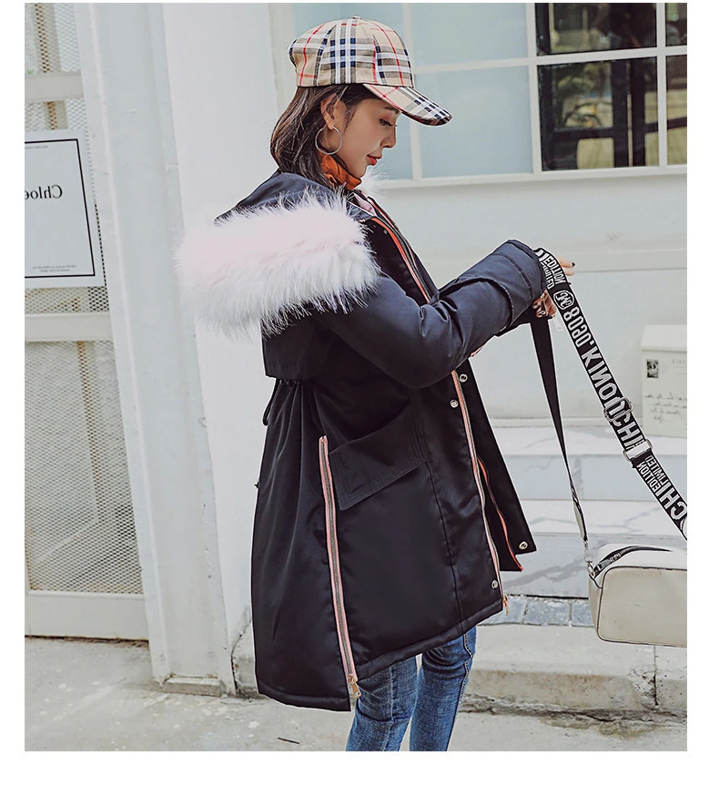 

Большие шерстяные мех енота меховой воротник зима новая верхняя одежда средней длинны и длинная утолщенная теплая одежда на хлопковой подк...