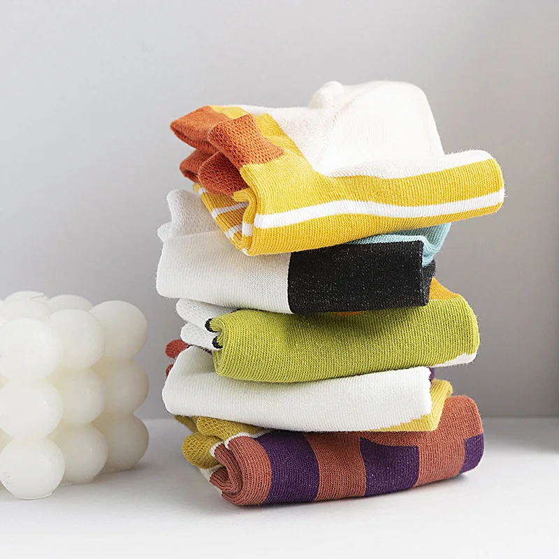 women socks 2020 Japanese new ladies boat color matching geometric net red ins shallow mouth sweat-absorbent cotton |