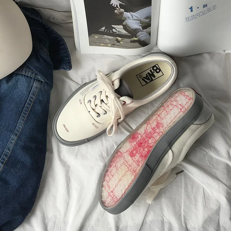 

Woman Platform Shoes 2021 Summer New Fashion Women Shoes Casual Solid Canvas High Women Casual Shoes Sneakers Couples shoes