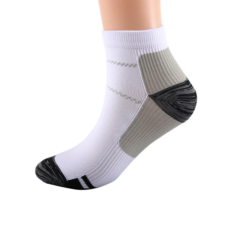 

Selfree 1Pcs Ankle Compression Socks 15-20 mmHg is Best Athletic Medical for Men & Women Running Flight Travel Nurses Football