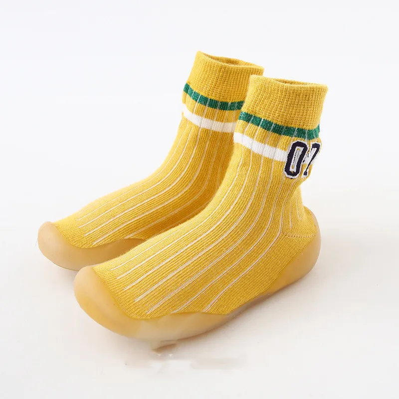 Новые детские носки на осень и зиму 19 лет обувь для малышей детская с мягкой