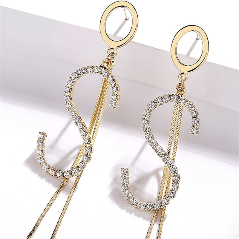 

Korean Trendy Simple Letter Shiny Crystal Gold Pendant Earrings for Woman Fashionable Statement Earrings New Jewelry Accessories