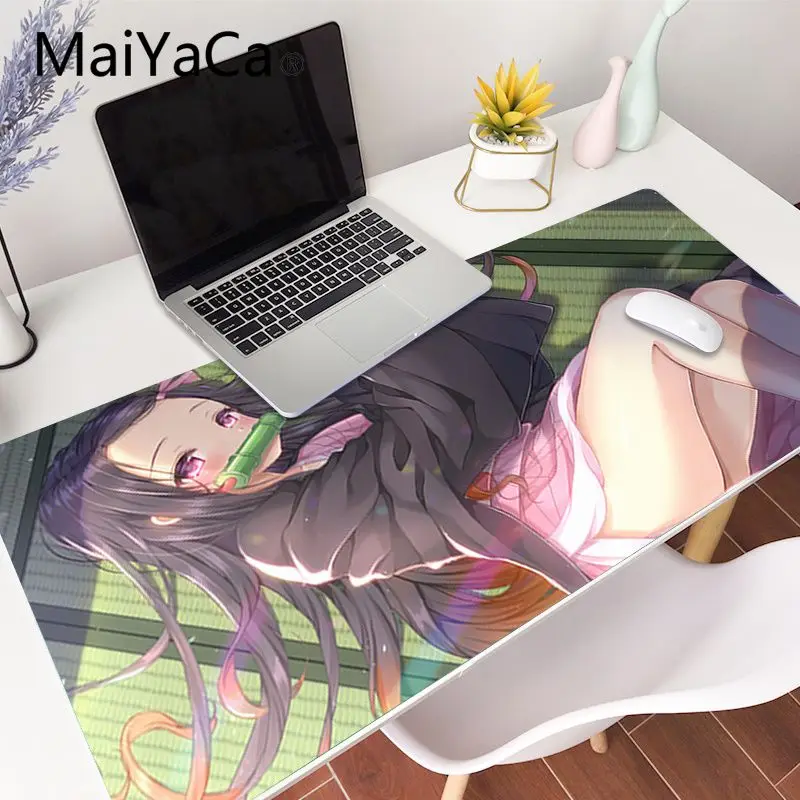 

MaiYaCa Demon Slayer Kimetsu no Yaiba girl Mousepad Gaming Mouse Pad Large Locking Edge Keyboard 90x40cm Deak Mat for Cs Go LOL