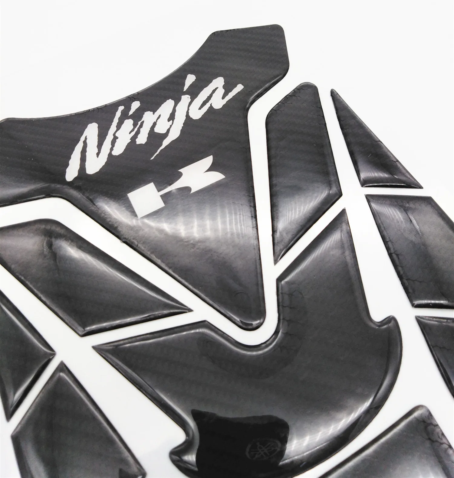 

1Pcs Carbon Fiber Fuel Gas Oil Cap Tank Pad Tankpad Protector Sticker For Motorcycle Universal fit for ninjaZX-10R