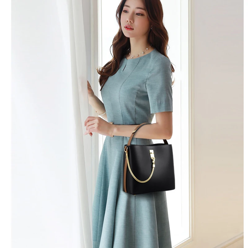 

Luxury Handbags Women Crossbody Designer Small Shoulder Bag Chain Pu Leather Fashion Multi-pocket Purse Red Bolsos Mujer 2020