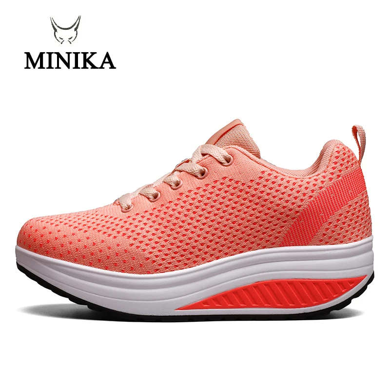 Женская обувь с толстой подошвой 5 см Сезон Зима для похудения на платформе