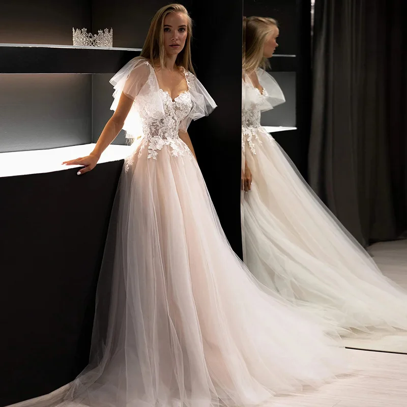 

Unique Lace Boho Wedding Dress 2021 Vintage A LineTrumpet Sleeve Beach Bohemia Wedding Gowns 2021