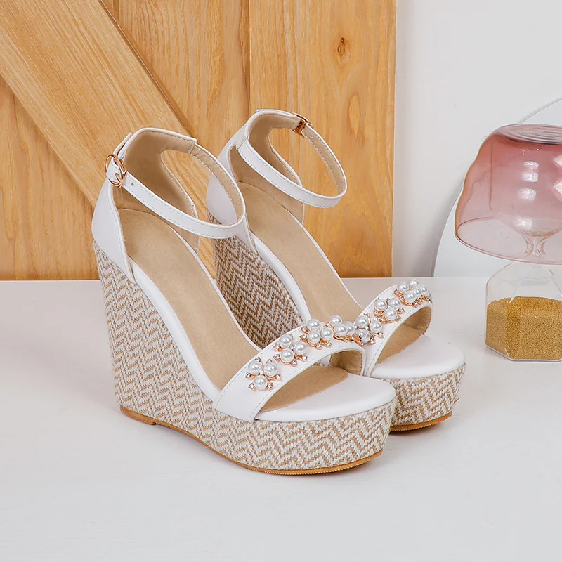 

2021 summer new summer fashion super high heel water table size 30-48 button strap hollow sandals for women