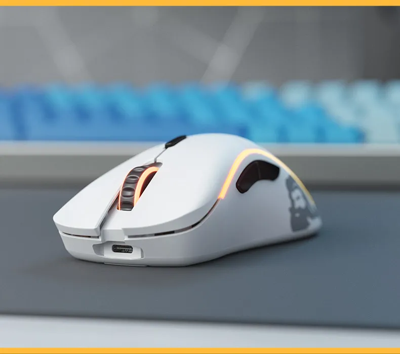 Glorious Model D Mini D- Wireless Gaming Mouse - RGB 67g Lightweight 2.4Ghz Gamer (Matte Black / White) | Компьютеры и офис