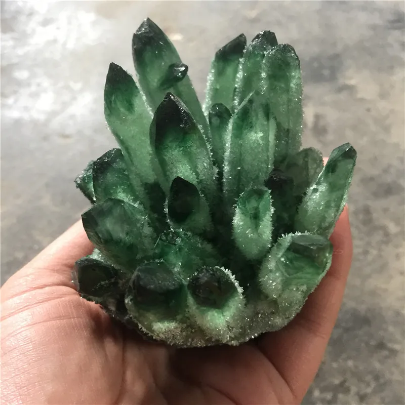 Новый красивый зеленый Ghost Phantom Quartz Хрустальный кластер камни в виде камня