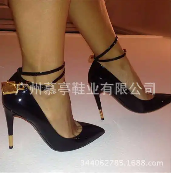 

2021 new Pointed sexy solid color light mouth one line buckle high heels