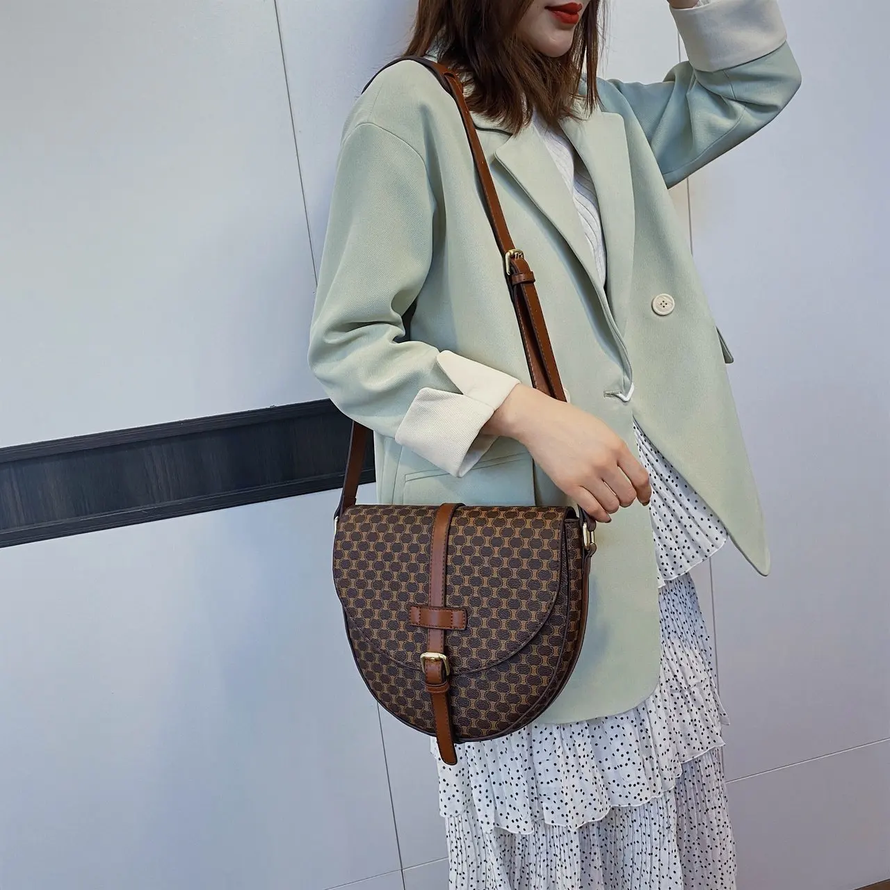 

New Saddle Bags For Winter 2021. Stylish And Retro. One-Shoulder Cross Bag For Women. Classic And Versatile.PU Material