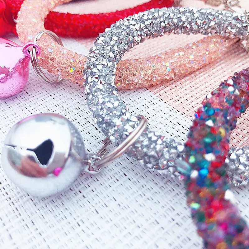 Ошейник для кошек и собак Ювелирное Украшение яркий ошейник с колокольчиком