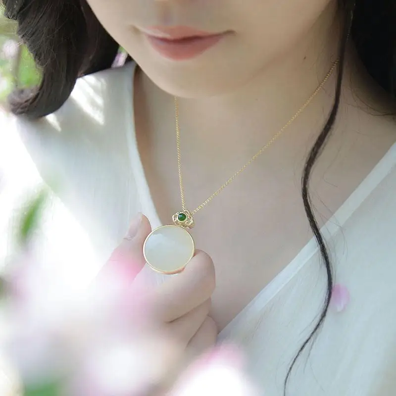 

Natural Hetian Jade White Jade S925 Sterling Silver Pendant round Jade Retro Simple Gilding Craft Silver Necklace