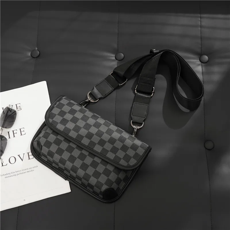 

Luxury Designer Men Mini Messenger Bags High Quality Classic Check Leather Small Shoulder Crossbody Flap Bag Phone Purse Pouch