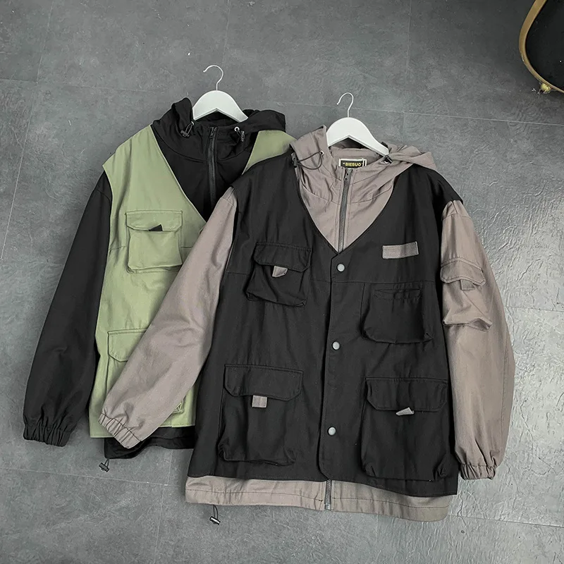 

Hooded Fake Two Piece Men Casual Vest Overalls Jackets Coats Pockets Techwear Hip Hop Japan Style Autumn Outerwear Streetwear