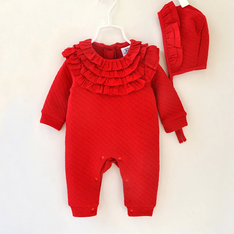 Новый осенний хлопковый комбинезон с рюшами для маленьких девочек шапкой