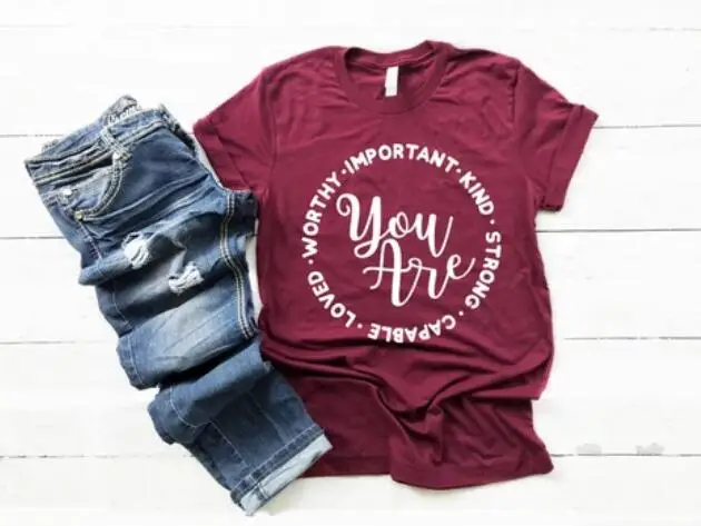 Вы иммантант добрый сильный способный любимый достойный женщина футболка