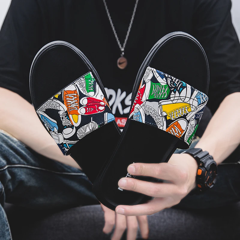 

Mens Rubber Slides Male Outdoor Flat Luxury Sandalias 2021 Slippers Men Summer Beach Sandals Graffiti Street Flip flops All Size