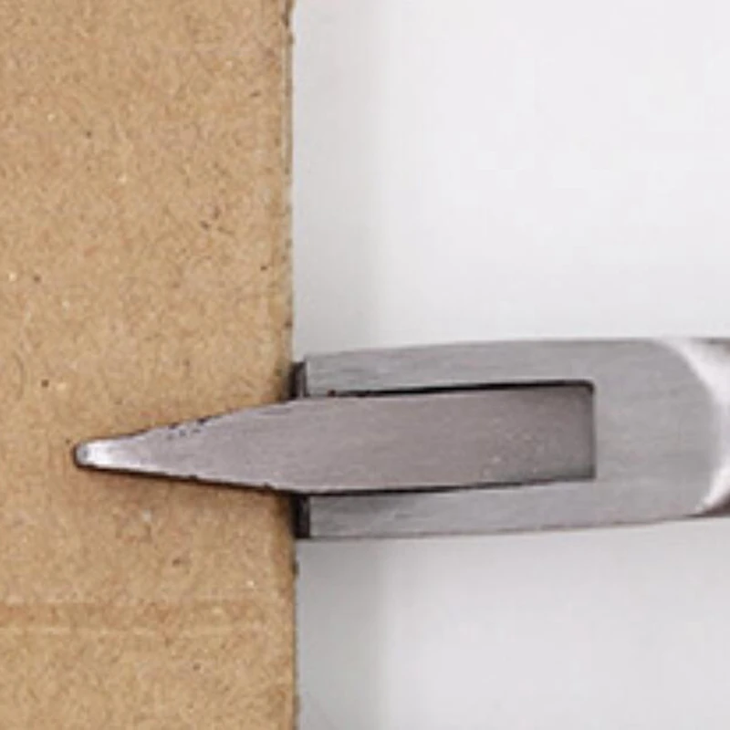 V-образные щипцы для ушей из нержавеющей стали плоскогубцы с изображением свинки