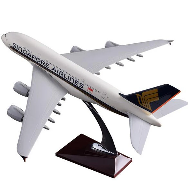 1: 160 весы 45 см модель самолета Аэробус авиакомпании Сингапура A380 модель с светильник колеса смолы Пластик самолет для сбора подарок