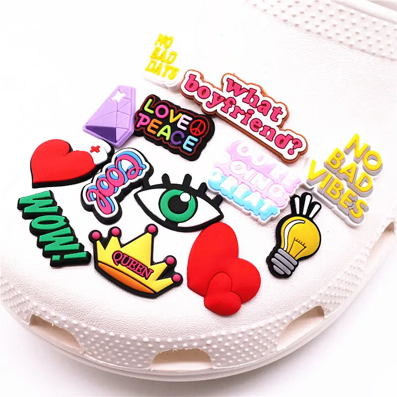 Single Sale 1pcs Love Peace Shoe Charms Accessories Cool Wow Red Heart PVC Shoe Decoration for Croc jibz Kids Party X-mas Gifts