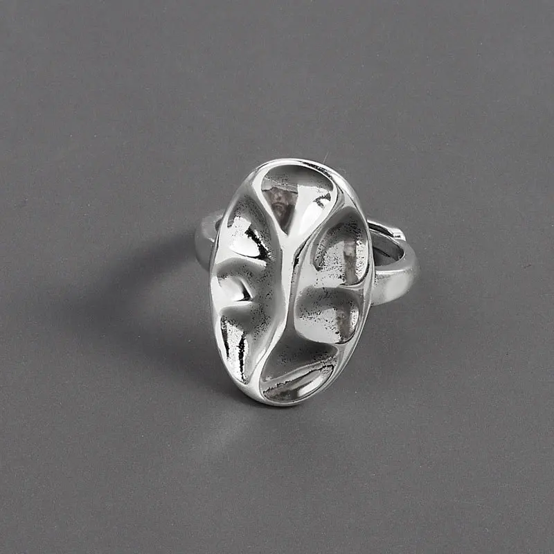 

Punk Fashion Geometric Irregular Oval Twist Silver Color Metal Finger Rings For Women Ladies Party Rock Hip Hop Jewelry Gifts