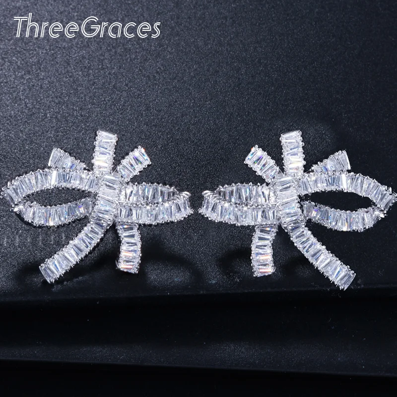 

ThreeGraces Exquisite Bowknot Shape Cubic Zirconia Crystal Big Geometric Earrings White Gold Color Jewelry for Women ER187