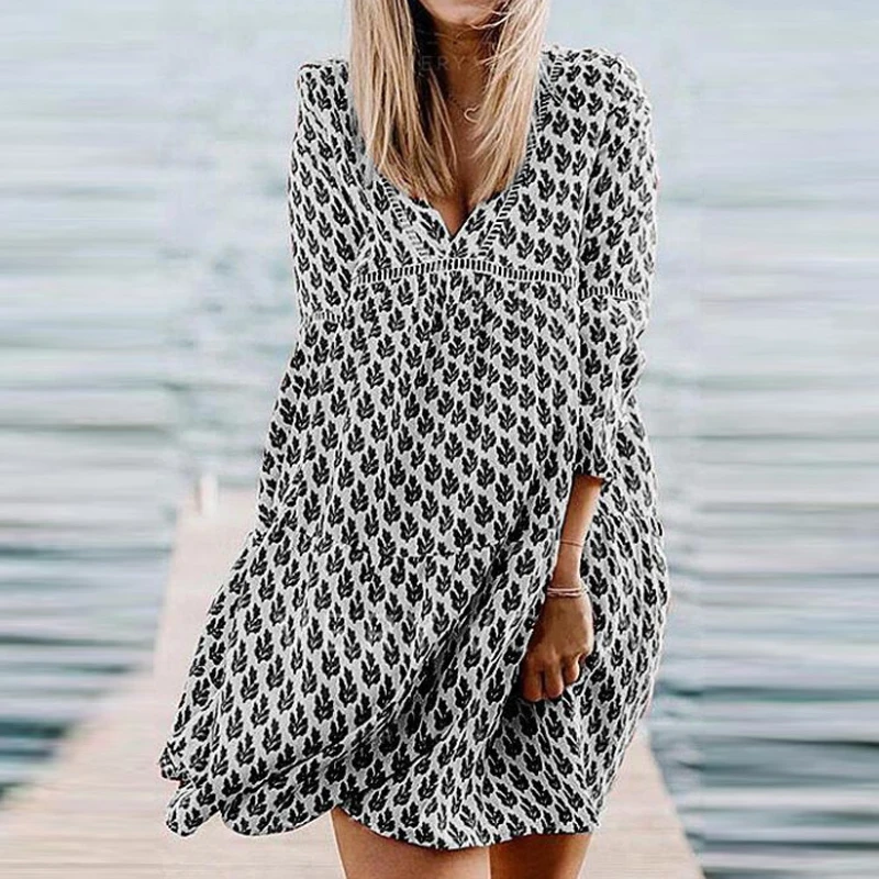 

Sexy V Neck Floral Print Summer Beach Dress Women Fashion Flare Sleeve Loose Autumn Dress Elegant Hollow Out Vintage Party Dress
