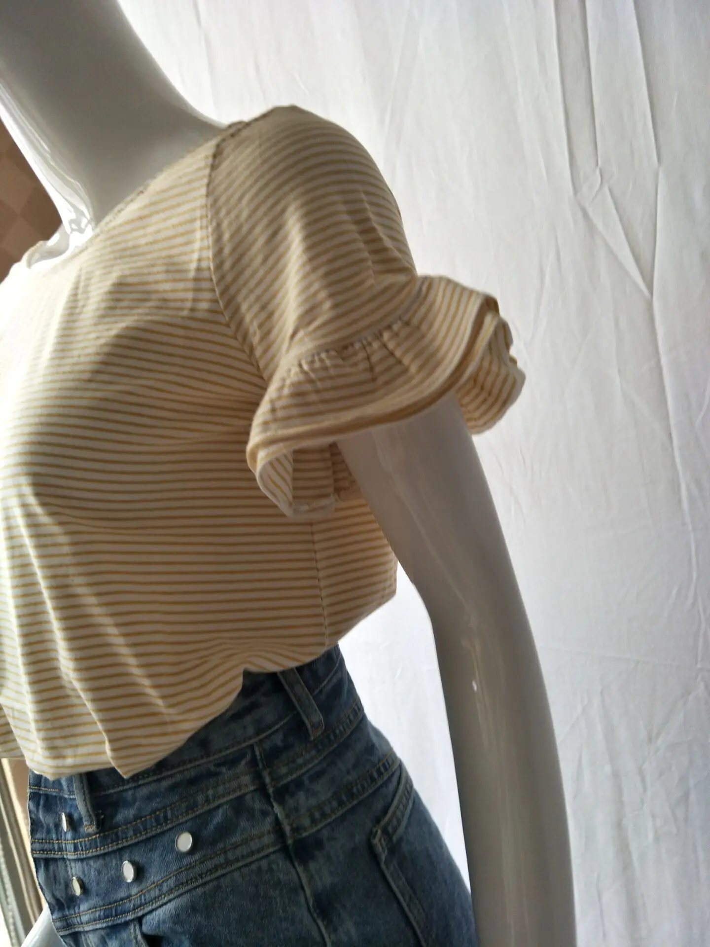 Женская футболка с короткими рукавами летняя рюшами и рисунком имбиря лето 2019 |