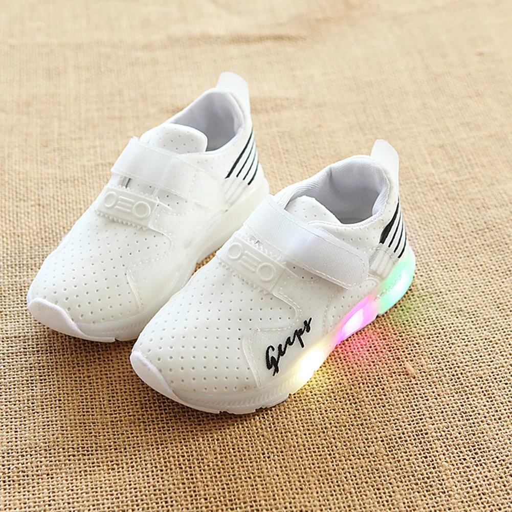 New Kids shoes Led shoes Casual Sport Running Shoes Sneakers Children Luminous Shoes Boys Girls Stripe Baby Non-slip Sneakers