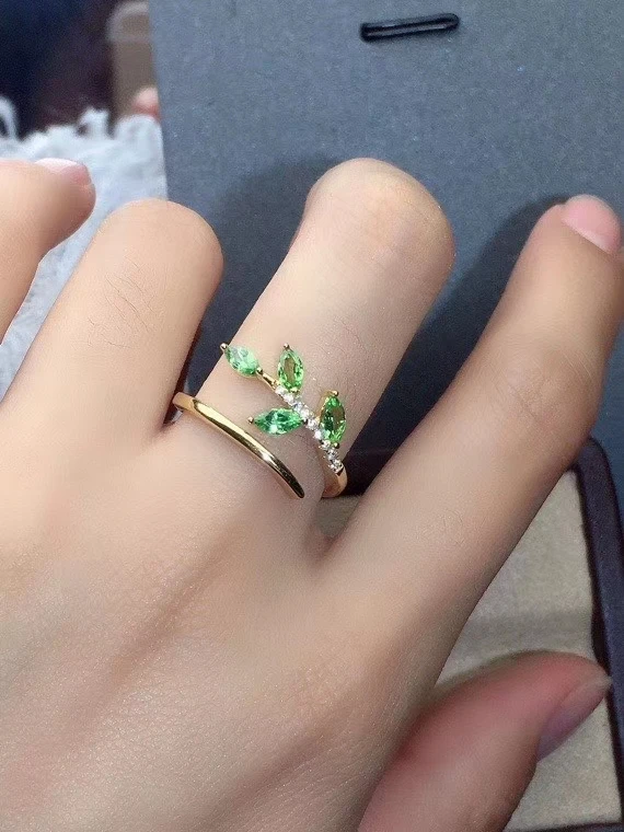 KJJEAXCMY fine jewelry 925 sterling silver inlaid natural Tsavorite new Female ring classic Support Detection | Украшения и